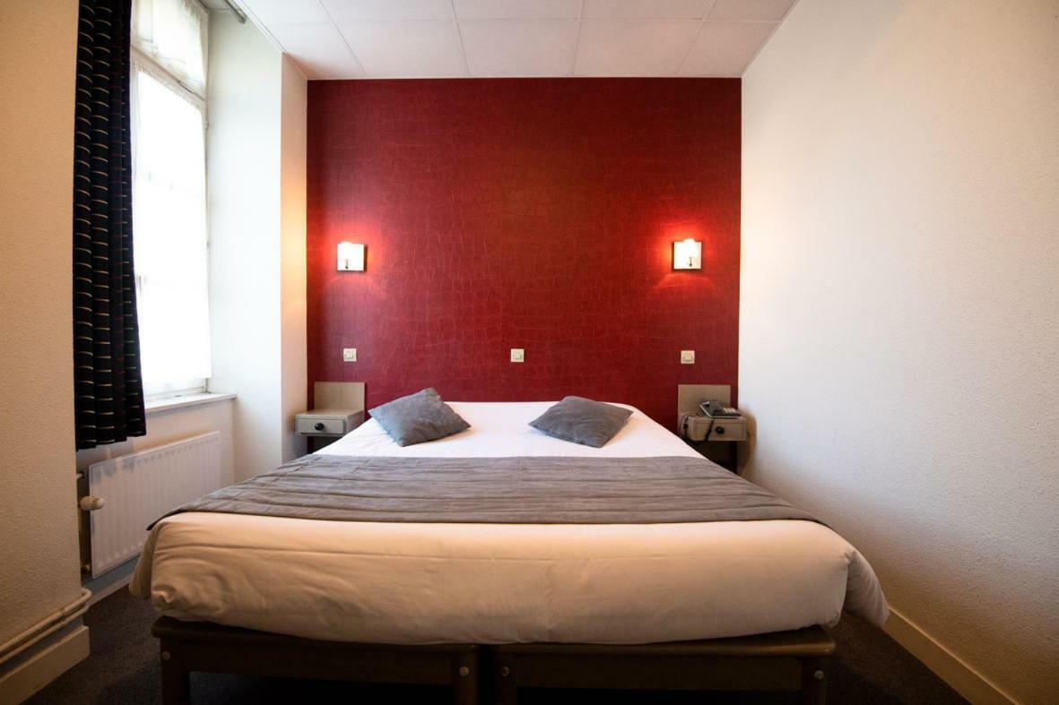 Hotel L'Esperance Vitre Экстерьер фото