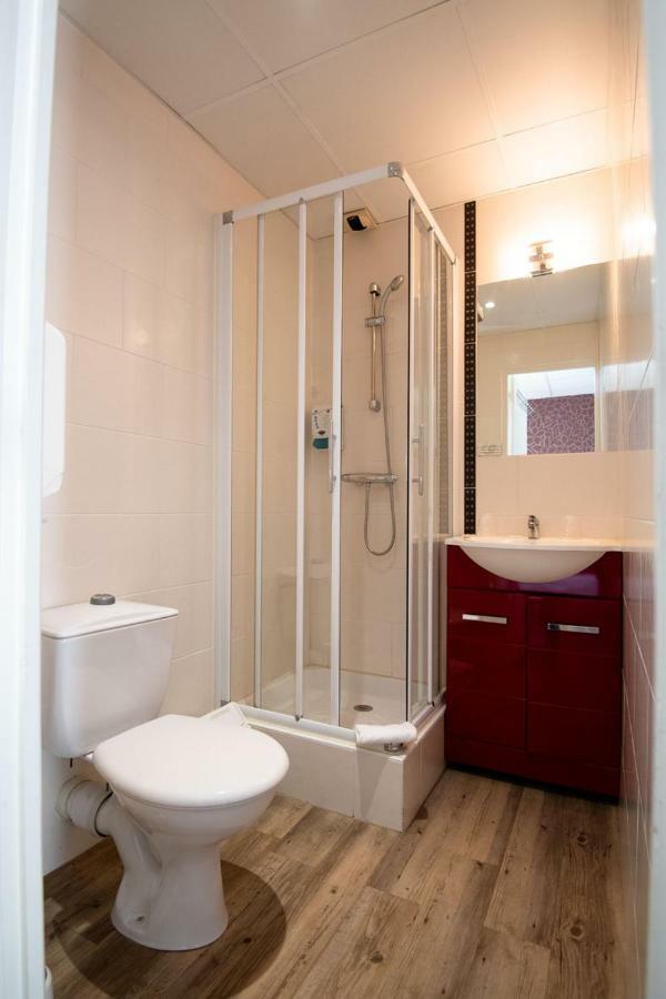 Hotel L'Esperance Vitre Экстерьер фото