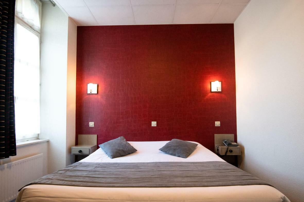 Hotel L'Esperance Vitre Экстерьер фото